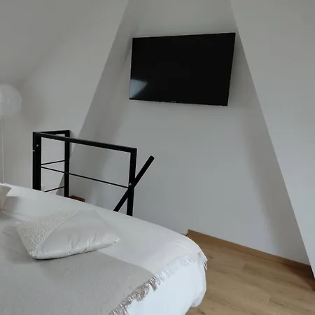 Cozyhouse 3* Comines-Warneton